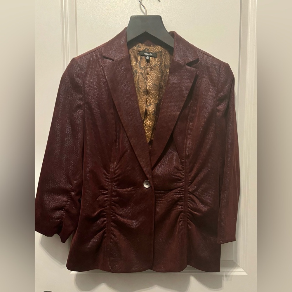 ***SOLD*** Rafaella blazer with 3/4 lengths sleeves